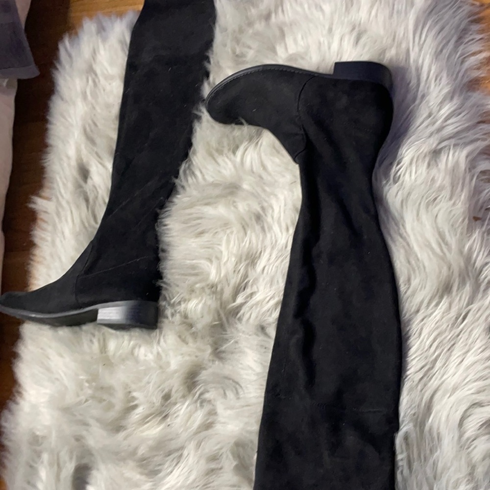 Black Knee high boots